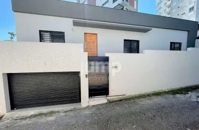 Casa com 2 dormitórios à venda, 156 m² - agronômica - florianópolis/sc