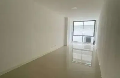 Centro comercial para aluguel e venda com 25 metros quadrados