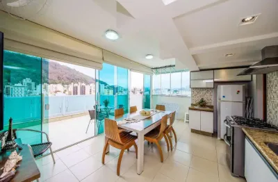 Uma cobertura que reúne conforto, lazer e privacidade para venda