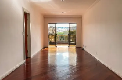Apartamento com 3 quartos para alugar na Rua Renato Dias, 251, Bom Pastor, Juiz de Fora