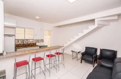 Casa em condomínio fechado com 2 quartos à venda na Rua Doutor Adair Calaes Lessa, 40, Santa Cecília, Juiz de Fora