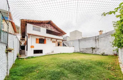 Casa com 4 quartos, espaço gourmet e quintal no são mateus para venda