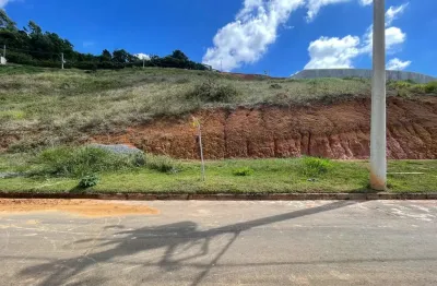 Terreno em condomínio fechado à venda na Rua Vereador Wilson Sales Portilho, 34, São Pedro, Juiz de Fora