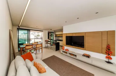 Unidade decorada disponível para venda com 3 quartos com suíte, varanda gourmet e 2 vagas no alto dos passos