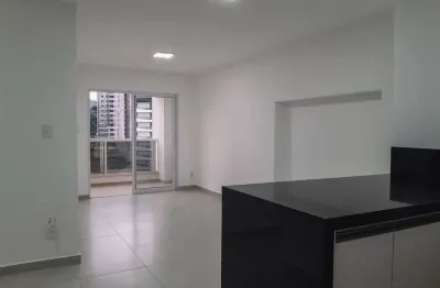 Apartamento com 2 quartos para alugar na Avenida Presidente Itamar Franco, 915, Centro, Juiz de Fora