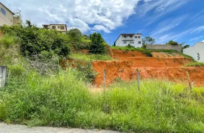 Terreno à venda na Rua Pedro Gonçalves de Oliveira, 12, Bom Pastor, Juiz de Fora