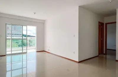 Apartamento com 2 quartos, suíte e bela vista livre para venda