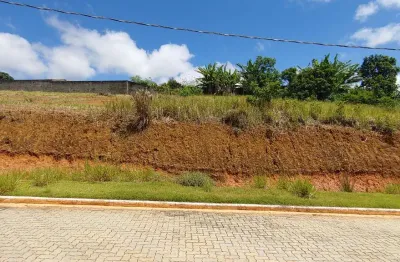 Terreno com linda vista em condomínio fechado no salvaterra para venda