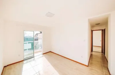 Apartamento de 2 quartos com suíte, varanda e vaga para venda e locação