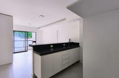 Kitnet / Stúdio para alugar na Avenida Presidente Itamar Franco, 2330, São Mateus, Juiz de Fora