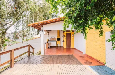 Casa em condomínio fechado com 2 quartos à venda na Rua Aristóteles Braga, 360, São Pedro, Juiz de Fora