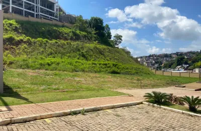 Terreno em condomínio fechado à venda na Rua Pétala Misteriosa, Estrela Sul, Juiz de Fora
