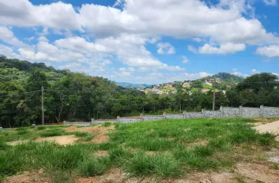 Terreno com mais de 470 m² em condomínio exclusivo para venda