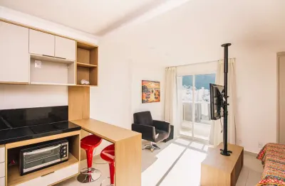 Studio planejado, com mobília, lazer e vaga para venda ou locação