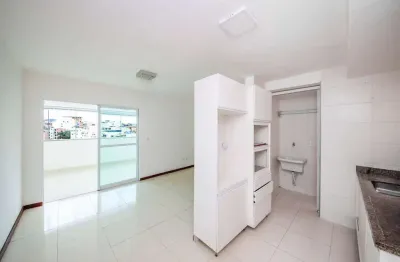 Apartamento com 2 quartos para alugar na Rua Nair Furtado Souza, 280, Jardim das Laranjeiras, Juiz de Fora