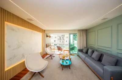 Apartamento com 4 quartos à venda na Rua Marechal Deodoro, 935, Centro, Juiz de Fora