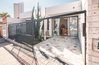 Ponto comercial à venda na Rua Melo Franco, 109, São Mateus, Juiz de Fora