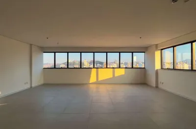 Sala comercial para alugar na Rua Leopoldo Schmidt, 200, Centro, Juiz de Fora