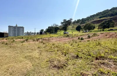 Terreno à venda na Rua C, 40, São Pedro, Juiz de Fora