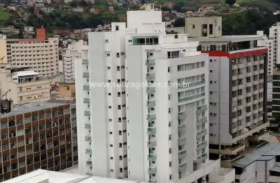 Terreno em condomínio fechado à venda na Rua Braz Bernardino, 123, Centro, Juiz de Fora