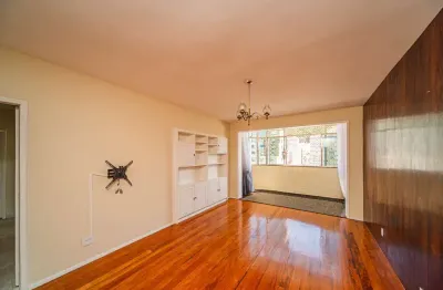 Apartamento com 3 quartos para alugar na Avenida Barão do Rio Branco, 2010, Centro, Juiz de Fora