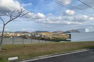 Terreno em condomínio fechado à venda na Rua Itanhandu, São Pedro, Juiz de Fora