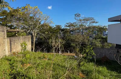 Terreno com boa localização, tranquilidade e qualidade de vida para venda