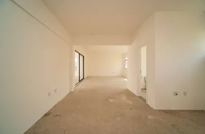 Mais visibilidade para seu negócio, com varanda e vaga para venda