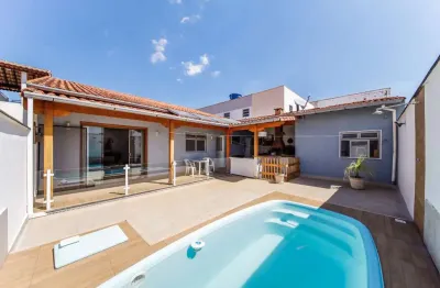 Casa com 4 quartos à venda na Avenida Engenheiro Valdir Pedro Monachesi, 462, Aeroporto, Juiz de Fora