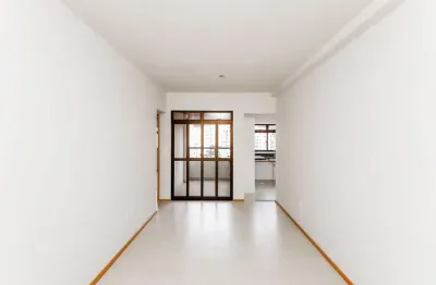 Apartamento com 2 quartos à venda na Rua Christovam Molinari, 130, Morro da Glória, Juiz de Fora