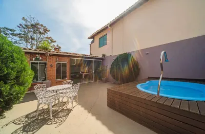 Casa em condomínio fechado com 3 quartos à venda na Rua Álvaro José Rodrigues, 1030, Santos Dumont, Juiz de Fora