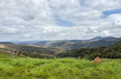 Terreno de esquina com vista livre em condomínio fechado para venda