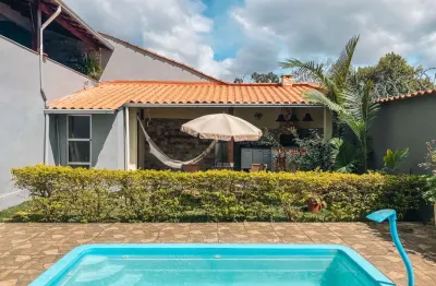 Casa com 4 quartos à venda na Rua Regente, 16, São Pedro, Juiz de Fora