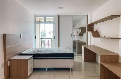 Kitnet / Stúdio para alugar na Avenida Presidente Itamar Franco, 2150, São Mateus, Juiz de Fora