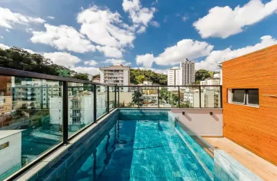 Cobertura dos sonhos, com luxo, lazer e exclusividade para venda ou locação.