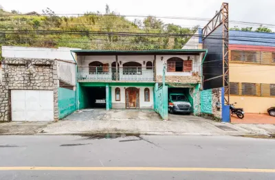 Ponto comercial para alugar na Rua Francisco Vaz de Magalhães, 318 e 320, Cascatinha, Juiz de Fora