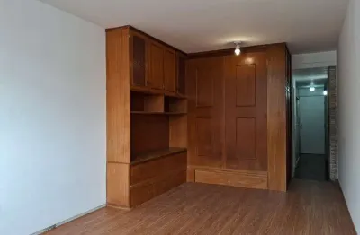 Quitinete prática e bem localizada no são mateus para locação