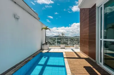 Cobertura integrada com área gourmet e vista no estrela sul para venda