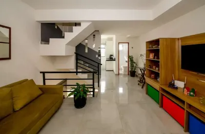 Casa com 2 quartos à venda na Rua Francisco Fayer Sobrinho, 391, Aeroporto, Juiz de Fora