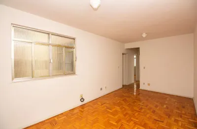 Apartamento com 3 quartos para alugar na Rua Sampaio, 45, Granbery, Juiz de Fora