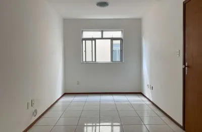 Apartamento com 2 quartos para alugar na Rua Severiano Sarmento, 25, Alto dos Passos, Juiz de Fora