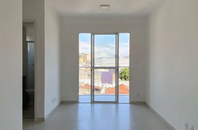 2 quartos com varanda e vaga, pertinho do granbery para locação