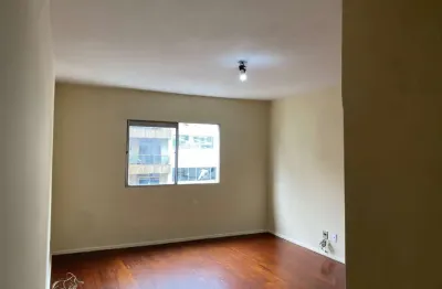 Apartamento com 2 quartos para alugar na Avenida Presidente Itamar Franco, 1970, São Mateus, Juiz de Fora