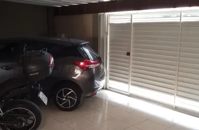 Casa com 2 quartos à venda na Rua José Carlos Rodrigues Almeida, Piracangaguá, Taubaté