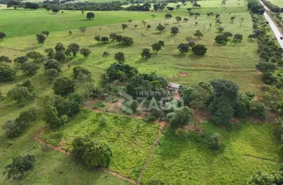 Sítio à venda, com 10,4400 hectares e frente para a Rodovia BR-262 por R$ 1.700.000 - Jockey Park - Uberaba/MG