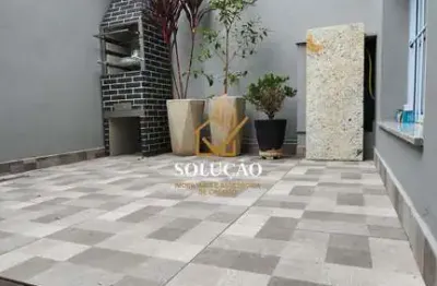 Casa com 2 quartos para alugar na Rua Dolomites, 32, Jardim Fernandes, São Paulo