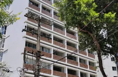 Excelente apartamento, no bairro do espinheiro. com três quartos sendo uma suíte.