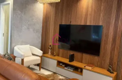 Casa em Condomínio à Venda na Vila Santa Clara, São Paulo-SP: 2 Quartos, 2 Suítes, 2 Salas, 3 Banheiros, 2 Vagas, 82m²!