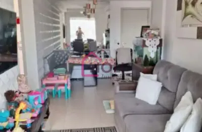 Imperdível oportunidade! Apartamento à venda na Vila Ema, São Paulo-SP, 2 quartos, 1 suíte, 2 salas, 2 banheiros, 1 vaga de garagem, 58m².