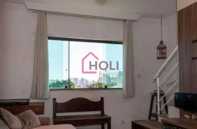 Casa em condomínio na Vila Formosa, São Paulo-SP: 3 quartos, 1 suíte, 2 salas, 2 banheiros, 2 vagas, 92m². Confira!